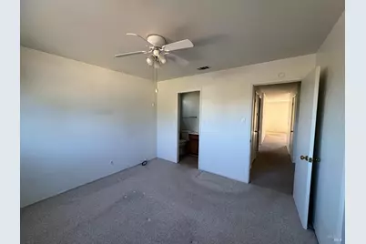 2040 Las Lomas Court, Concord, CA 94519 - Photo 17