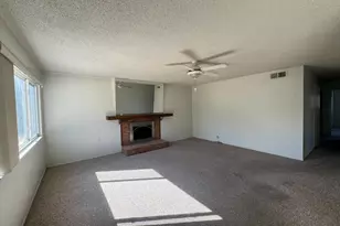 2040 Las Lomas Ct, Concord, CA 94519 - Photo 13