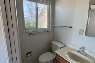 2040 Las Lomas Ct, Concord, CA 94519 - Photo 27