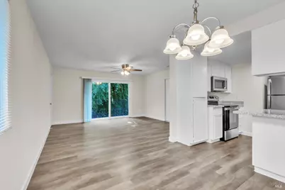 128 Del Rio Court #4, Vacaville, CA 95687 - Photo 5