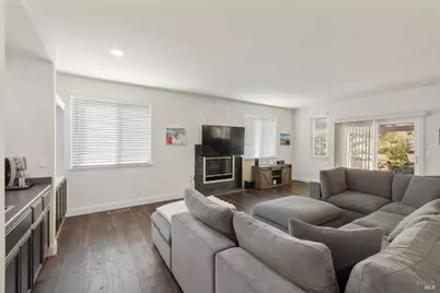 2225 Hillridge Drive, Fairfield, CA 94534 - Photo 29