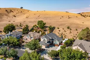 2225 Hillridge Dr, Fairfield, CA 94534 - Photo 91