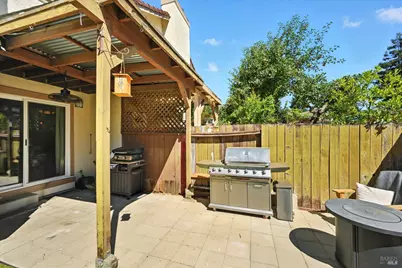 27 Fredrick Drive, Rohnert Park, CA 94928 - Photo 23