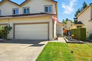 27 Fredrick Dr, Rohnert Park, CA 94928 - Photo 1