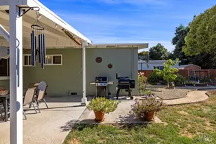 429 Greenbach St, Napa, CA 94559 - Photo 37