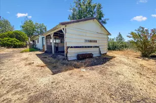 30391 Minnow Creek Ln, Round Mountain, CA 96084 - Photo 13