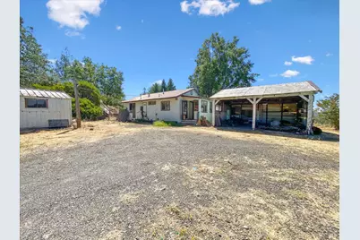 30391 Minnow Creek Lane, Round Mountain, CA 96084 - Photo 11