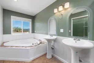 1088 Palomino Rd, Cloverdale, CA 95425 - Photo 25