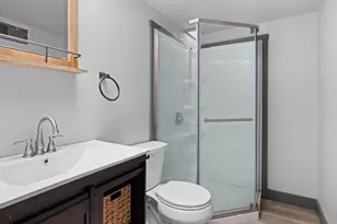 40 El Rancho Dr, Cloverdale, CA 95425 - Photo 23