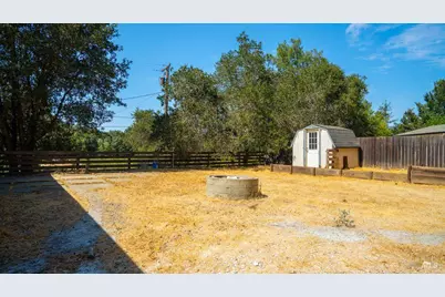 40 El Rancho Drive, Cloverdale, CA 95425 - Photo 31
