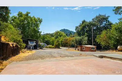 40 El Rancho Drive, Cloverdale, CA 95425 - Photo 41