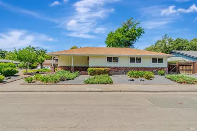 2429 Woodstock Court, Santa Rosa, CA 95409 - Photo 5