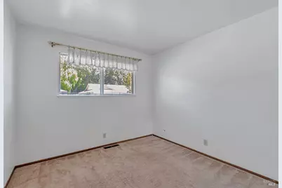 2429 Woodstock Court, Santa Rosa, CA 95409 - Photo 21