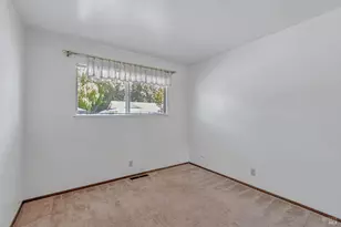 2429 Woodstock Ct, Santa Rosa, CA 95409 - Photo 21