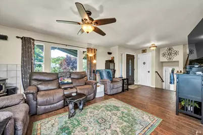 10225 Kelsey Creek Drive, Kelseyville, CA 95451 - Photo 9