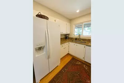 1605 Sequoia Street, Napa, CA 94558 - Photo 9