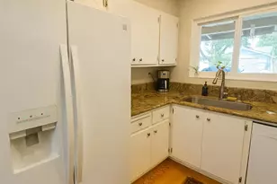 1605 Sequoia St, Napa, CA 94558 - Photo 9