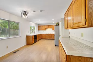 2220 Fox Glen Dr, Fairfield, CA 94534 - Photo 21