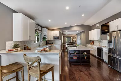 15 Julian Avenue, Napa, CA 94559 - Photo 5