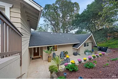 12 Haven Drive, Petaluma, CA 94952 - Photo 3