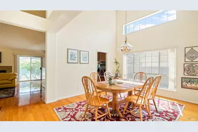 124 Cannes Court, Fairfield, CA 94534 - Photo 9