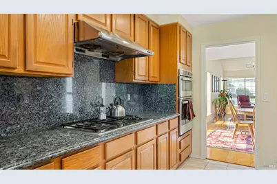 124 Cannes Court, Fairfield, CA 94534 - Photo 17