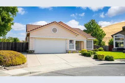 124 Cannes Court, Fairfield, CA 94534 - Photo 3