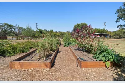 644 Piezzi Road, Santa Rosa, CA 95401 - Photo 47