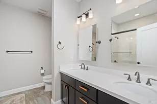 124 Grayson Way, Healdsburg, CA 95448 - Photo 17