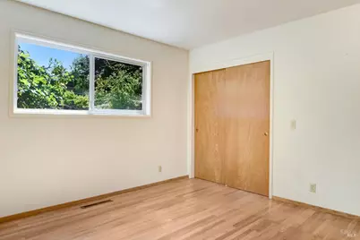 2040 Olive Avenue, Saint Helena, CA 94574 - Photo 17