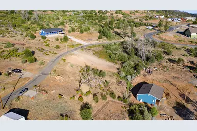 15427 Summit Boulevard, Cobb, CA 95426 - Photo 13