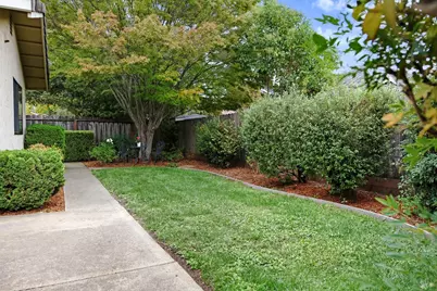 1639 San Vicente Avenue, Napa, CA 94558 - Photo 7