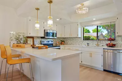 1639 San Vicente Avenue, Napa, CA 94558 - Photo 1