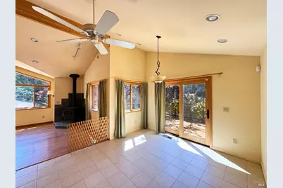 4260 Blackhawk Drive, Willits, CA 95490 - Photo 9