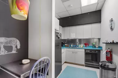 8911 Lakewood Drive, Windsor, CA 95492 - Photo 7