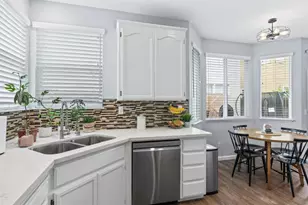 1407 Woodside Cir, Petaluma, CA 94954 - Photo 13