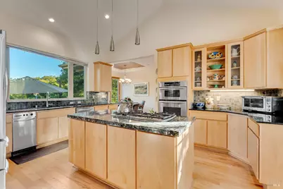 8373 Singing Hills Trail, Santa Rosa, CA 95404 - Photo 17