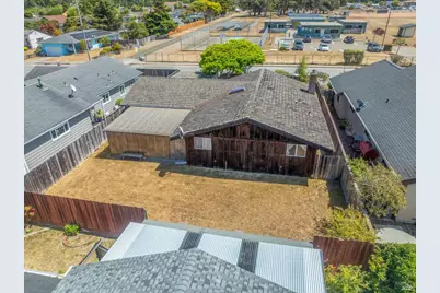 215 S Sanderson Way, Fort Bragg, CA 95437 - Photo 31