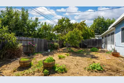 317 Grape Street, Vacaville, CA 95688 - Photo 21