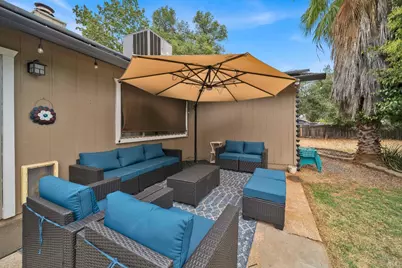 3703 Harrow Court, Redding, CA 96002 - Photo 37