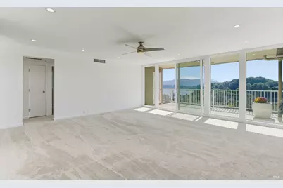 34 Andrew Drive #135, Tiburon, CA 94920 - Photo 7