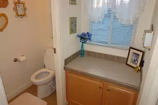 212 Valencia Dr, Fairfield, CA 94533 - Photo 31