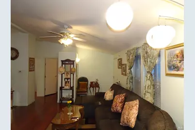 212 Valencia Drive, Fairfield, CA 94533 - Photo 13