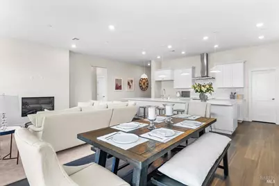 7301 Willowglen Drive, Rohnert Park, CA 94928 - Photo 7