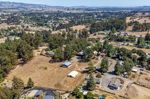 411 Highland Ave, Penngrove, CA 94951 - Photo 7