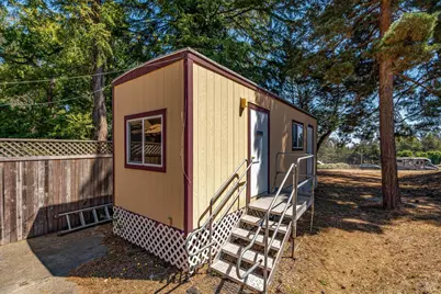 411 Highland Avenue, Penngrove, CA 94951 - Photo 27