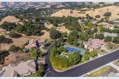 2030 Pinecrest Court, Vacaville, CA 95688 - Photo 23