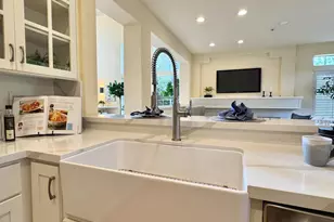 33 Cove Ct, Napa, CA 94559 - Photo 17