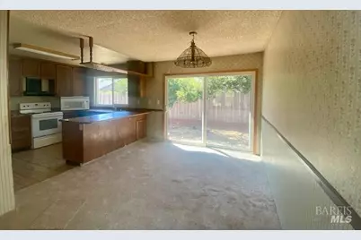 4526 Patrick Court, Santa Rosa, CA 95409 - Photo 3
