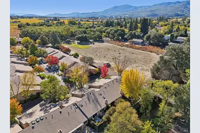 1240 Peppertree Circle, Saint Helena, CA 94574 - Photo 31